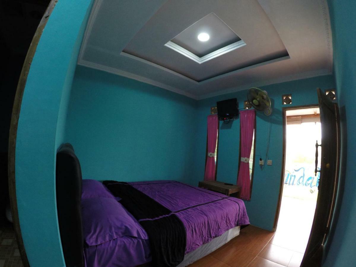 Omah Sundak Homestay Tepus Екстер'єр фото