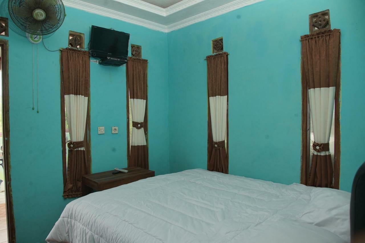 Omah Sundak Homestay Tepus Екстер'єр фото